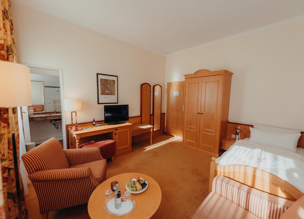 Hotel Jungclaus Wentorf bei Hamburg Exterior photo