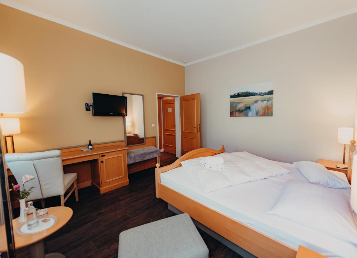 Hotel Jungclaus Wentorf bei Hamburg Exterior photo